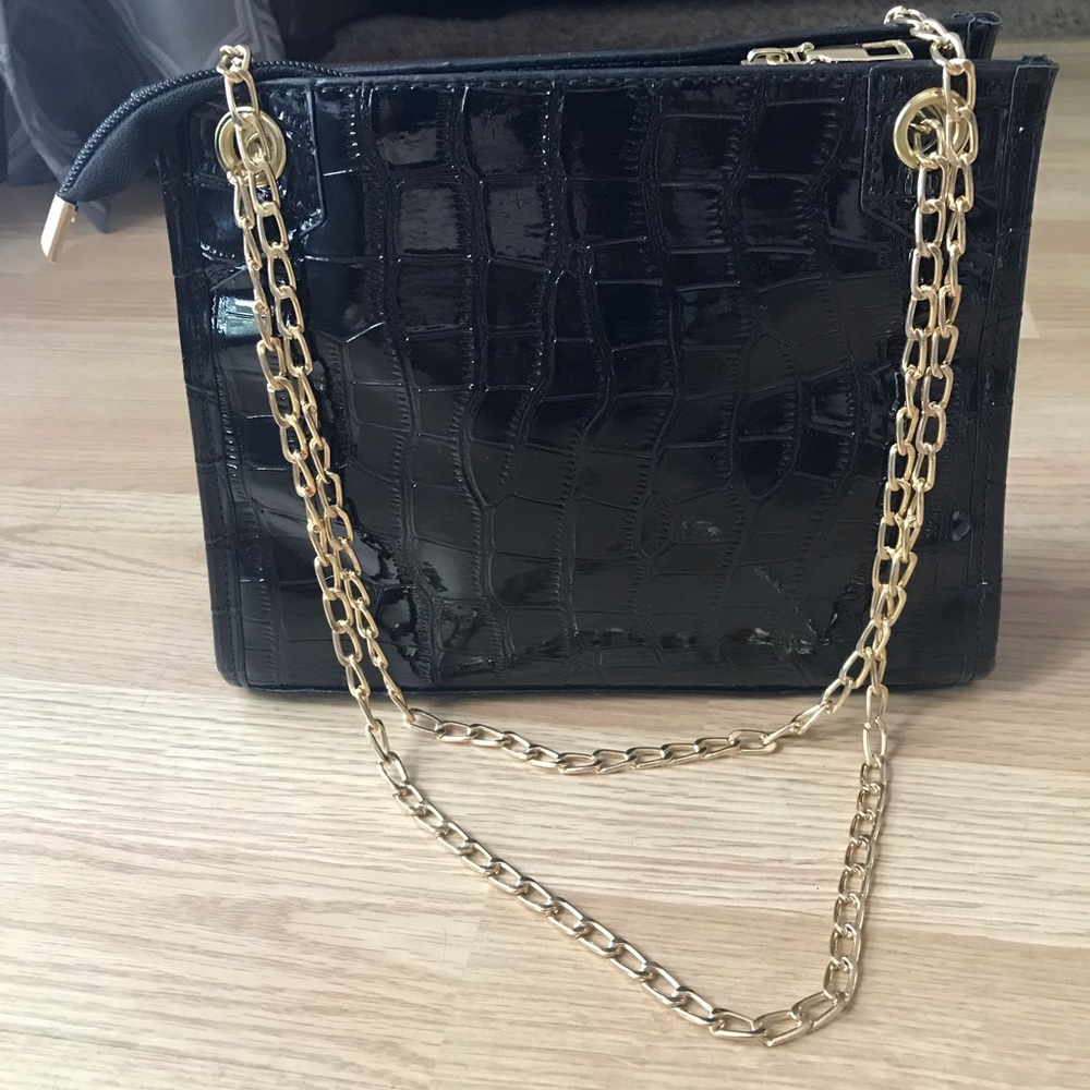 Cross embossed chain square bag